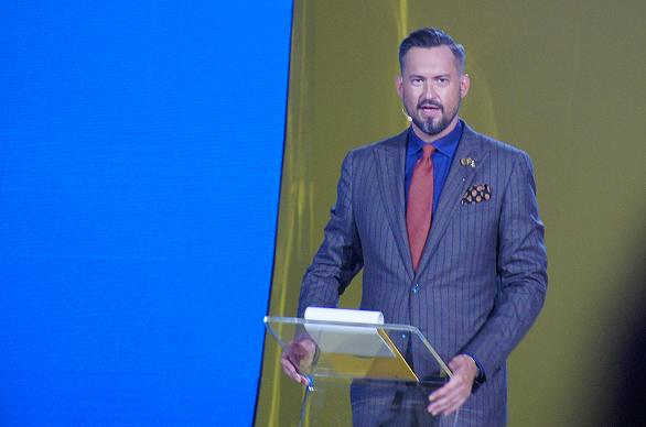 Marcin Prokop, konferencja ramówkowa TVN Discovery (fot. Ł. Ropczyński, tvnfakty.pl)