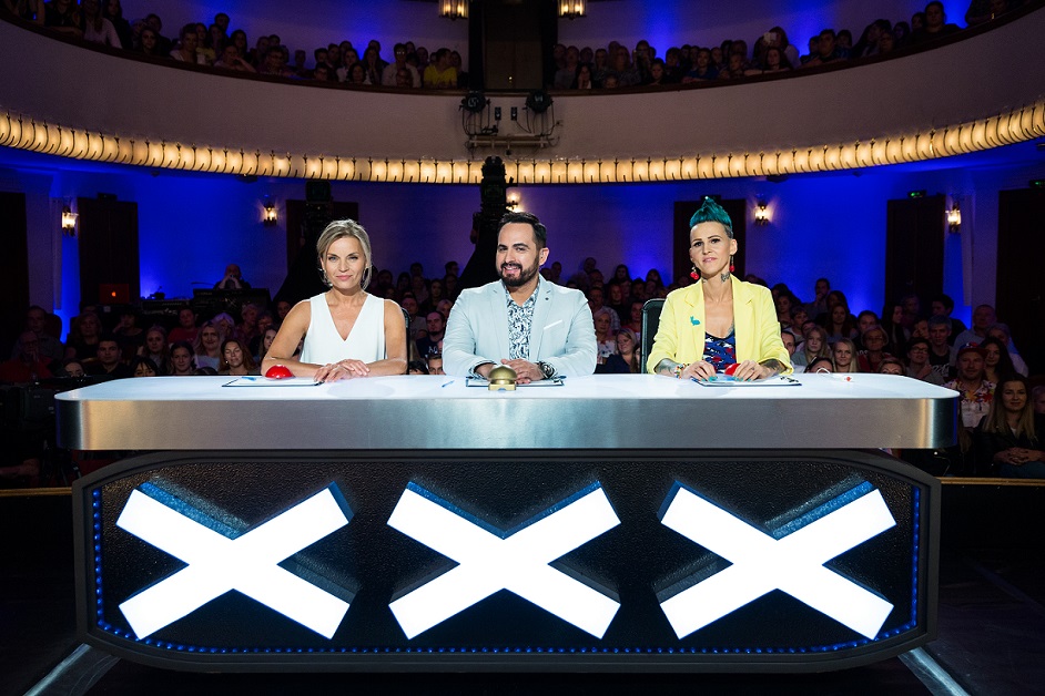 jurorzy Mam Talent: Małgorzata Foremniak, Agustin Egurrola i Agnieszka Chylińska (fot. TVN)