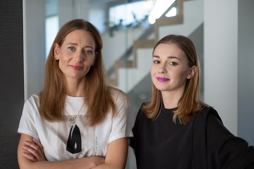 Magdalena Popławska (Agnieszka) i Paulina Szostak (Róża) - (fot. TVN)