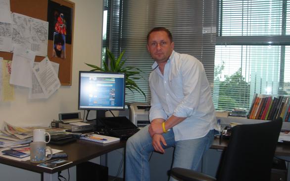Kamil Durczok odwiedza serwis tvnfakty.pl (fot. Ł. Ropczyński, tvnfakty.pl)